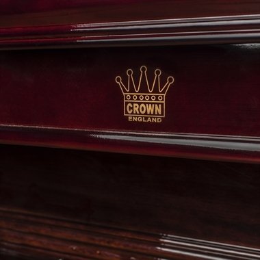 ����� ����� ������ 8 ��� CROWN